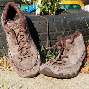 Sketchers memory foam casual boots